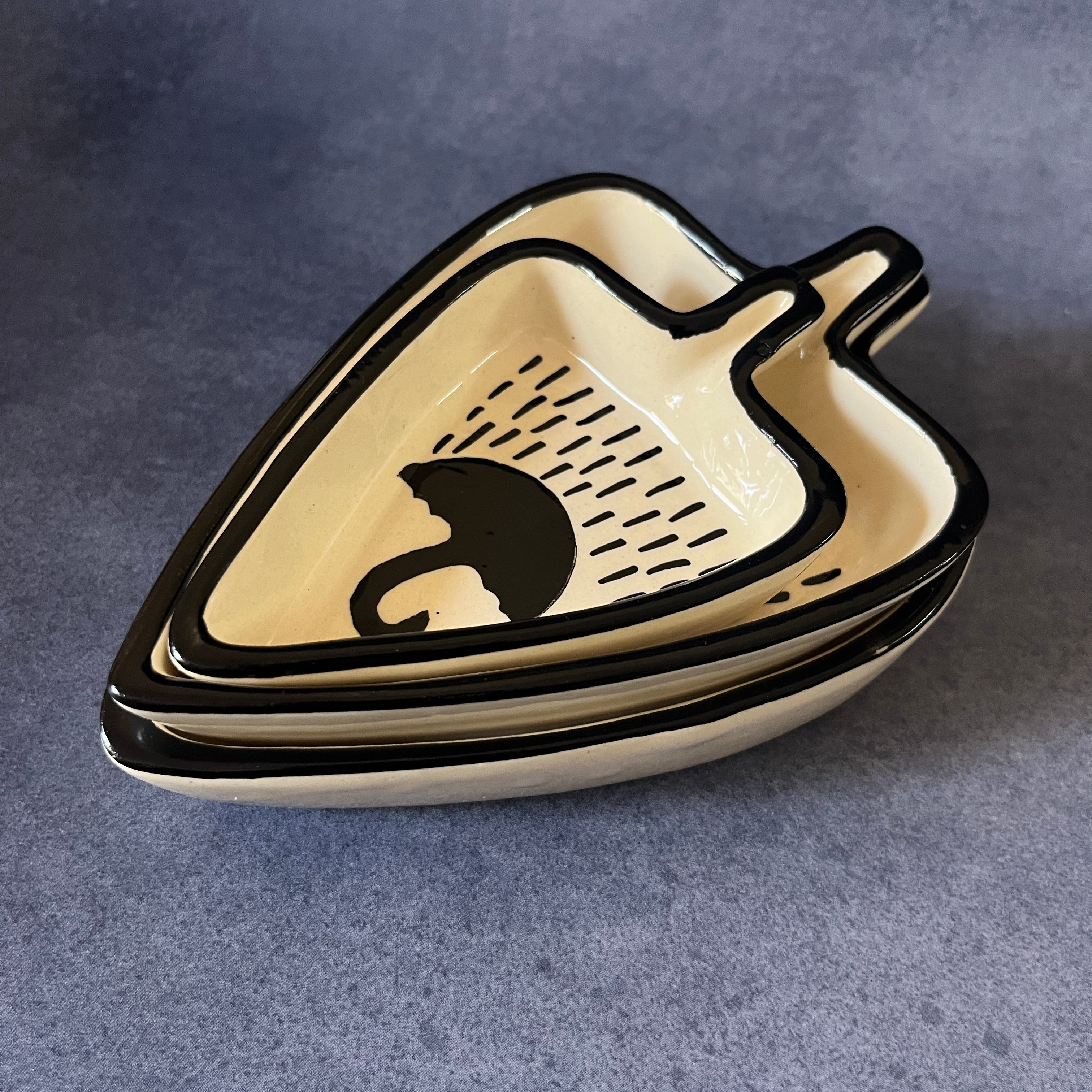 Ceramic Serving Platter - Set of 3 Leaf Shaped Plates - Umbrella Motif